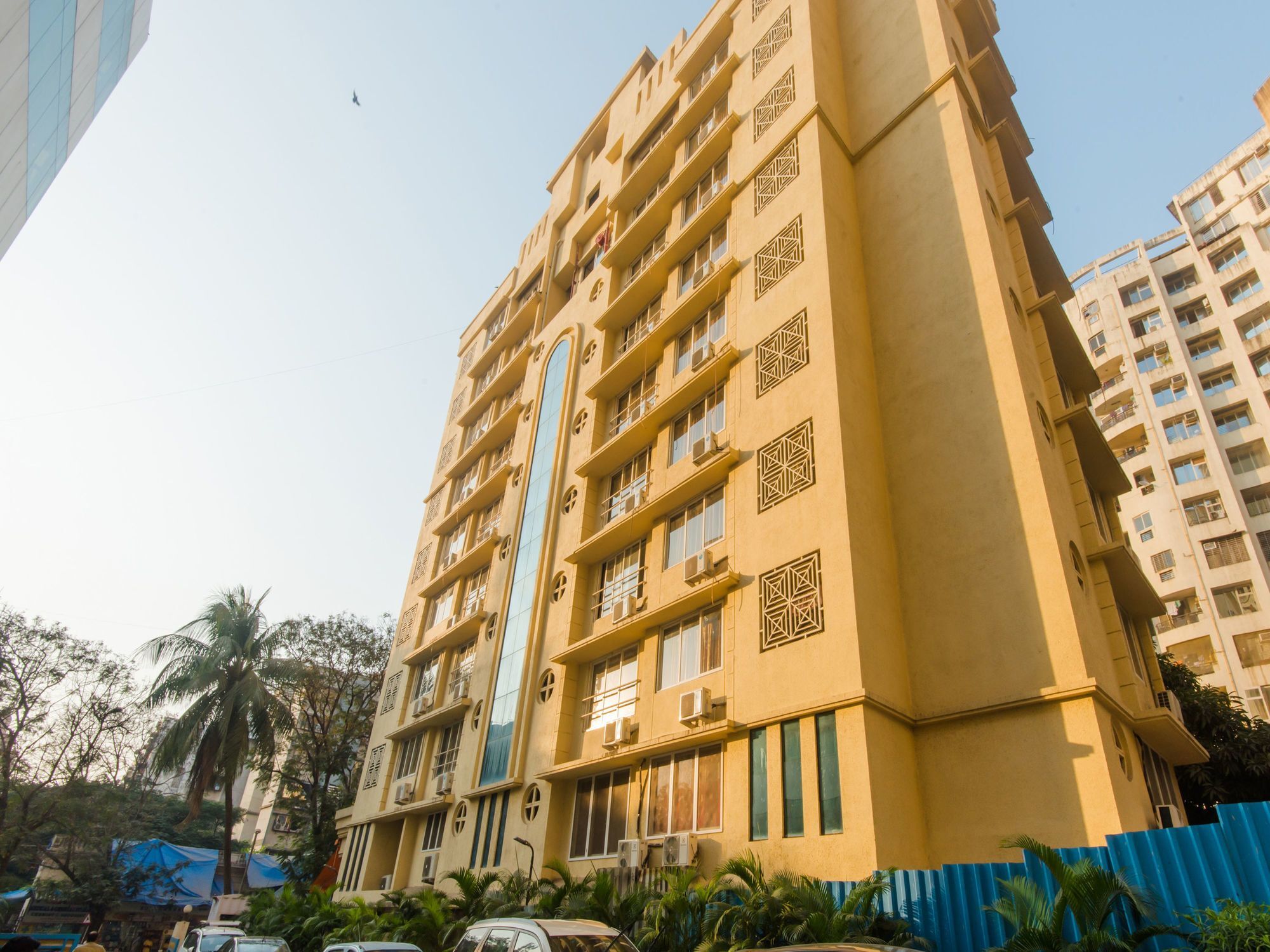 Oyo 11441 Hotel Blue Bells Residency Bombaim Exterior foto